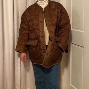 Brand new THE FRANKIE SHOP Teddy Quilted Jacket in Chocolate!!